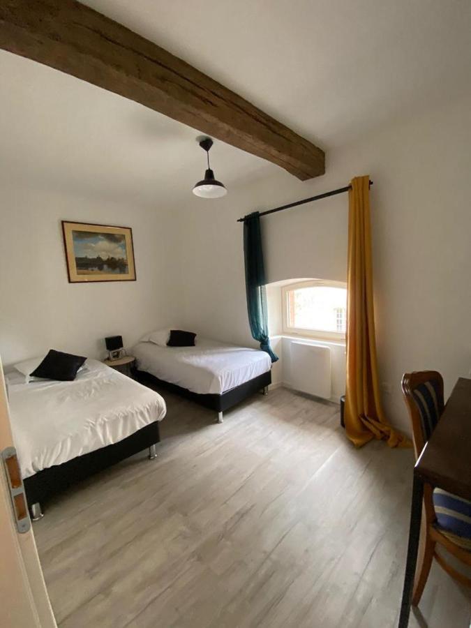 L'Annexe Du Chateau De Saint Genix Exteriör bild